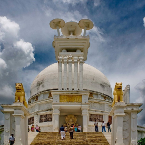Dhauli Giri